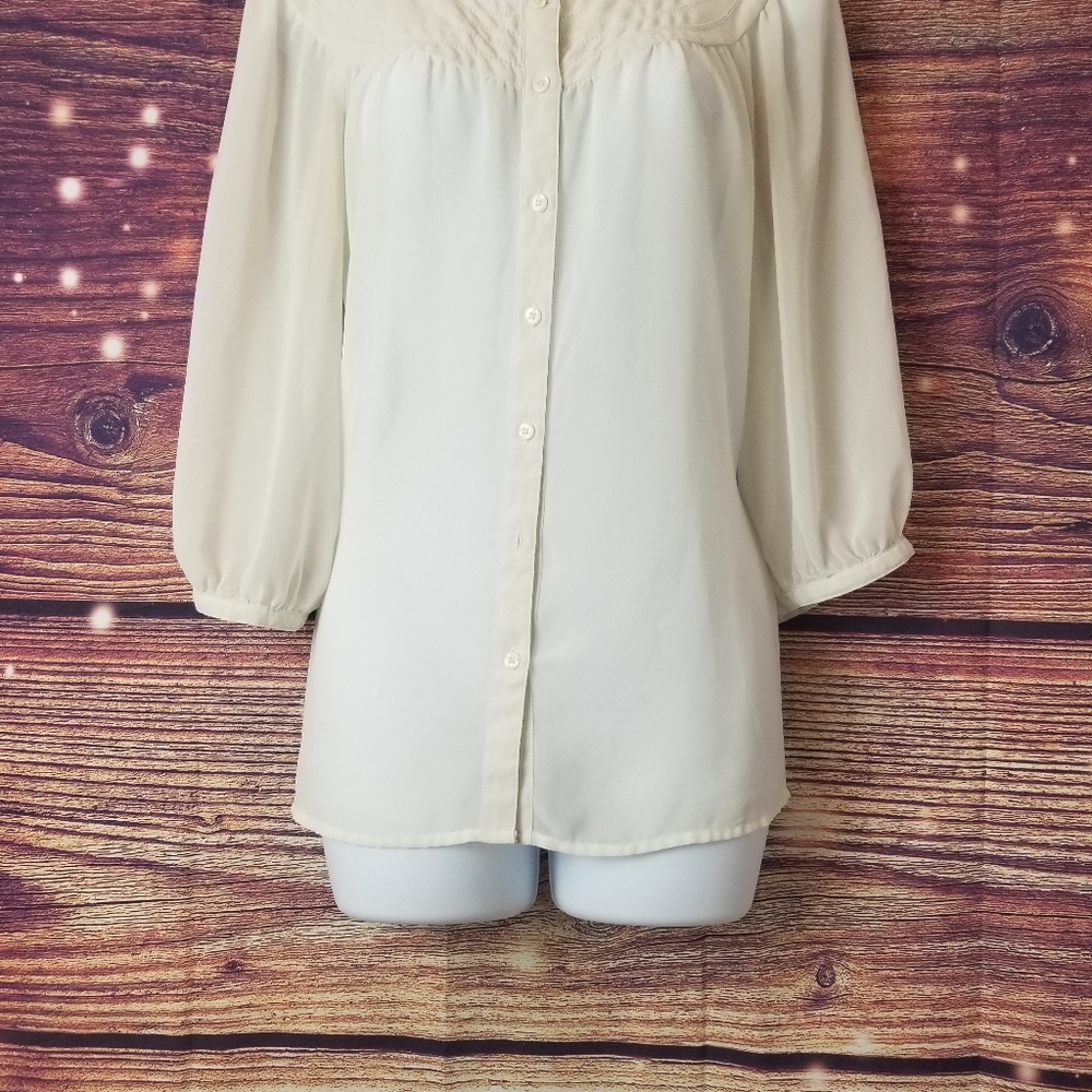 Loft Ann Taylor, women blouse, size M . - Picture 5 of 6